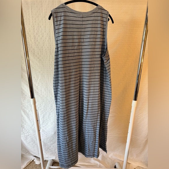 Old Navy Slate Blue Striped Midi Dress - Picture 2 of 3